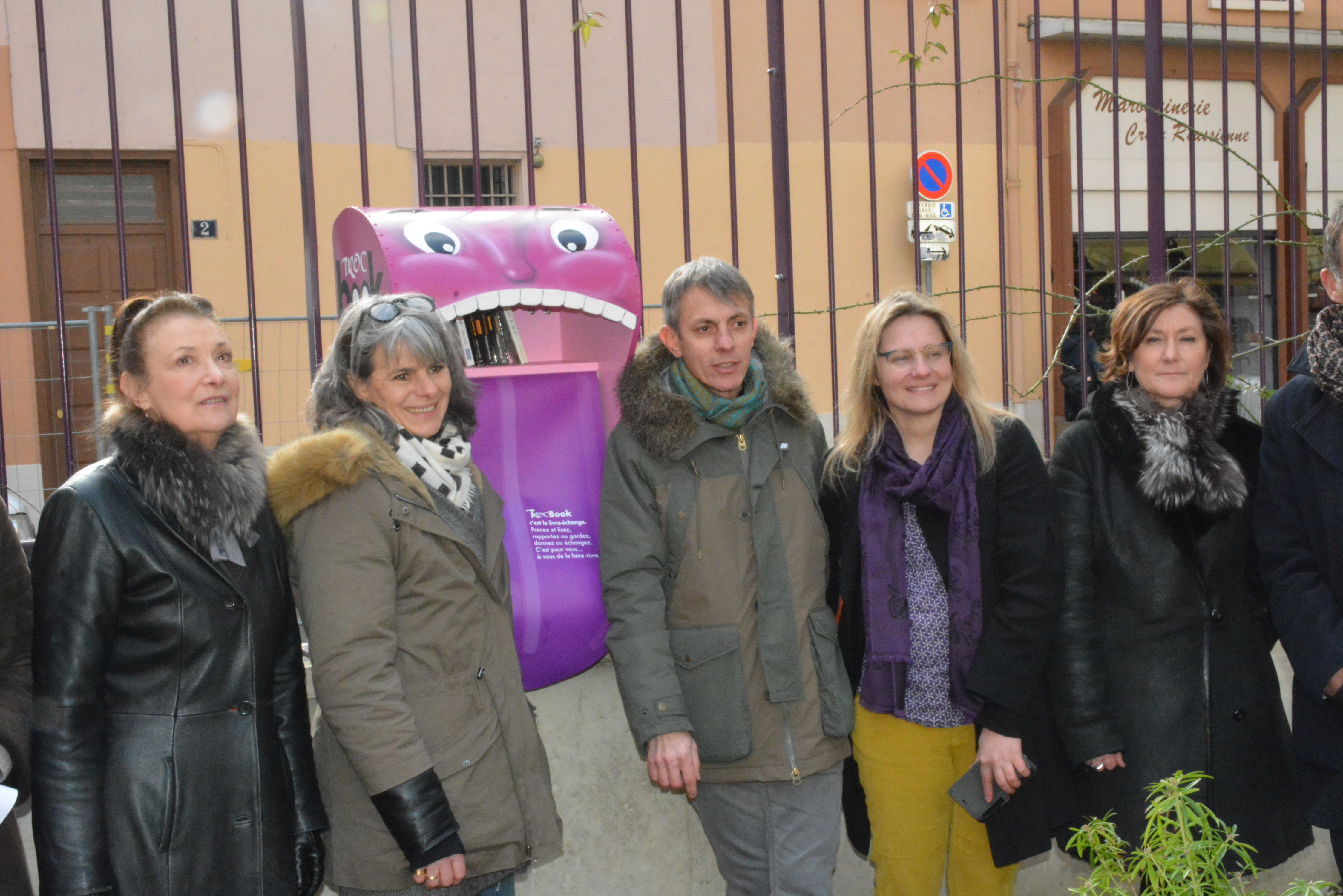 Lyon : Le CEE4 pose son 2eme troc book au jardin d’Ivry
